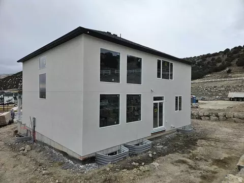 Exterior - 3605 E Lakota Dr #602, Eagle Mountain, UT 84005 photo 3 of 3