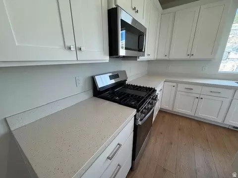 Kitchen - 3605 E Lakota Dr #602, Eagle Mountain, UT 84005 photo 2 of 3