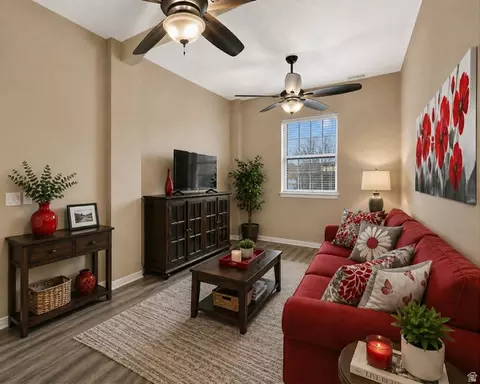 867 S Arapaho Ct, Brigham City, UT 84302