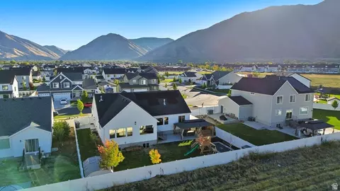 View/Area - 674 S Meade St, Mapleton, UT 84664 photo 4 of 4