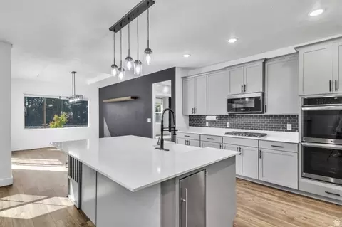 Kitchen - 674 S Meade St, Mapleton, UT 84664 photo 1 of 3