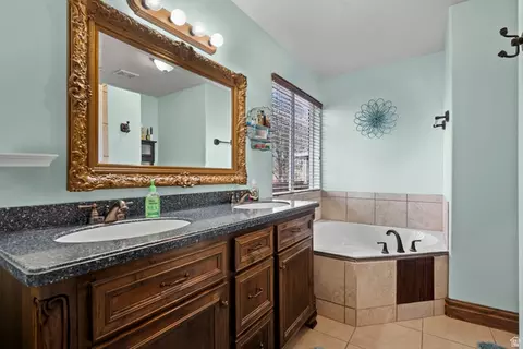Bath - 366 S 200 E, Mona, UT 84645 photo 1 of 3