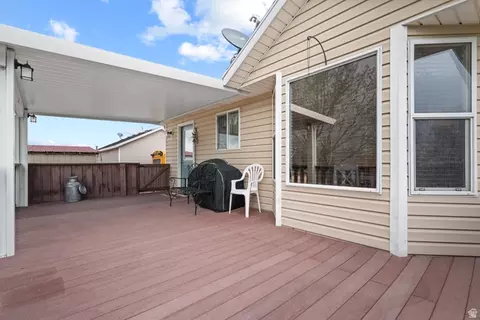 Exterior - 366 S 200 E, Mona, UT 84645 photo 4 of 10