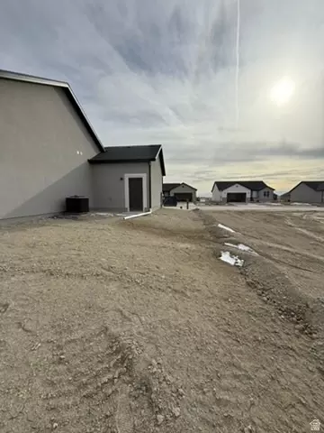 Exterior - 2288 E Sego Liliy Dr #507, Eagle Mountain, UT 84005 photo 3 of 4