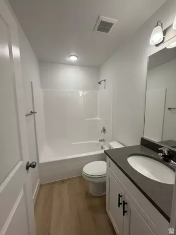 Bath - 2288 E Sego Liliy Dr #507, Eagle Mountain, UT 84005 photo 2 of 2