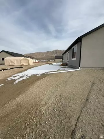 Exterior - 2288 E Sego Liliy Dr #507, Eagle Mountain, UT 84005 photo 2 of 4