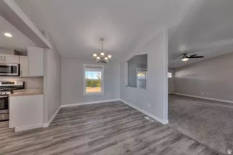 Dining - 55 E Mount Peale Dr, Moab, UT 84532 photo 1 of 2