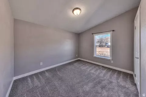 Bedroom - 55 E Mount Peale Dr, Moab, UT 84532 photo 5 of 5