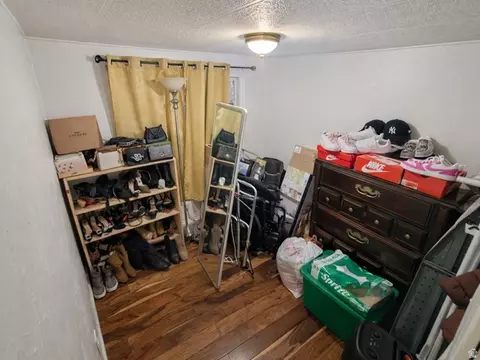 8812 S Stratford Cir, Sandy, UT 84070 photo 10
