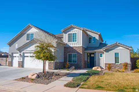 Exterior - 429 E Treasure Rd, Washington, UT 84780 photo 2 of 7
