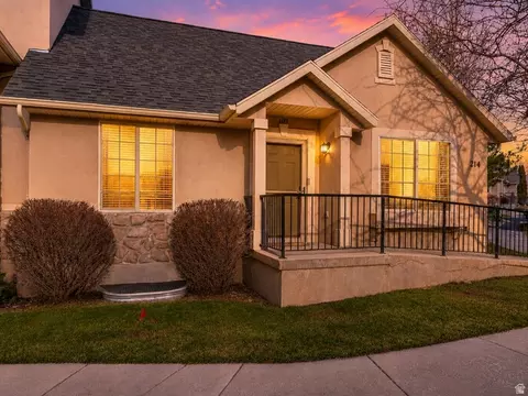 214 W Crescent View Ln N #109, Tooele, UT 84074