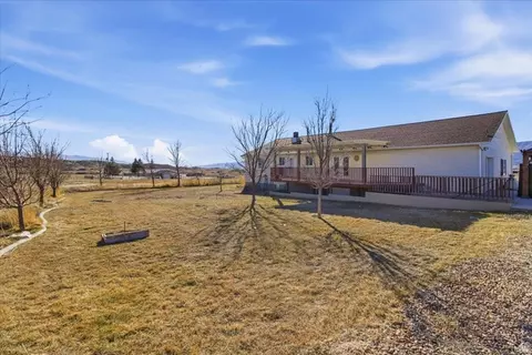 Exterior - 17500 N 4250 E, Moroni, UT 84646 photo 4 of 5