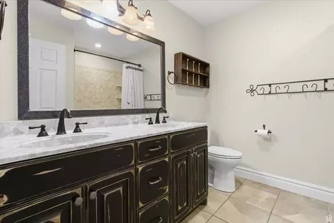 Bath - 17500 N 4250 E, Moroni, UT 84646 photo 3 of 5