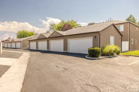 Exterior - 2 N Somerset Pl W, Logan, UT 84341 photo 3 of 5