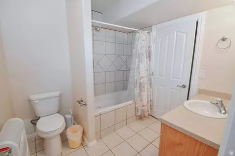 Bath - 1056 E 920 S, Ephraim, UT 84627 photo 3 of 3