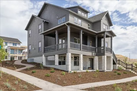 7192 S Campion Dr W #203, West Jordan, UT 84081