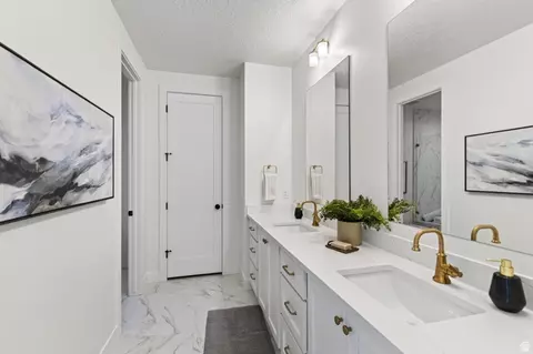 Bath - 1547 N 275 W #5, Orem, UT 84057 photo 8 of 9