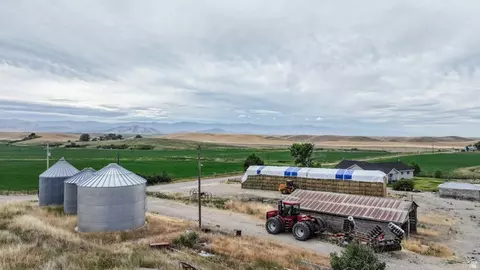 Exterior - 1000 W Mail Rte Rd, Preston, ID 83263 photo 2 of 2