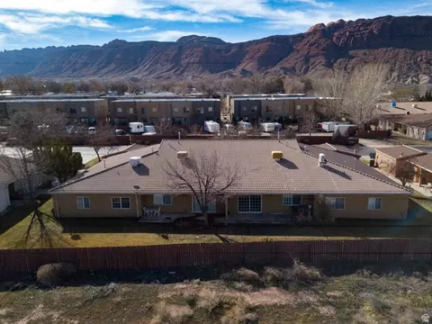 View/Area - 648 W Hale Ave, Moab, UT 84532 photo 2 of 3