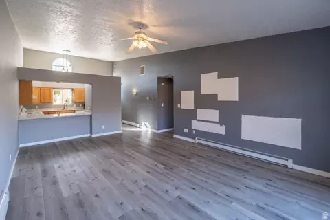 Living - 648 W Hale Ave, Moab, UT 84532 photo 2 of 3