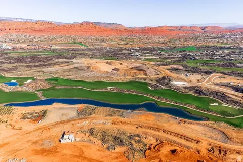 8 Silver Reef #8, Santa Clara, UT 84765