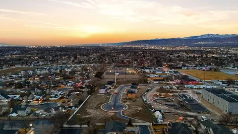 View/Area - 5781 S Tripp Ln, Murray, UT 84123 photo 5 of 5