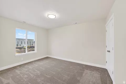 Bedroom - 5781 S Tripp Ln, Murray, UT 84123 photo 5 of 8