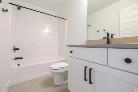 Bath - 5224 S Acacia Dr #809, Mapleton, UT 84664 photo 2 of 2