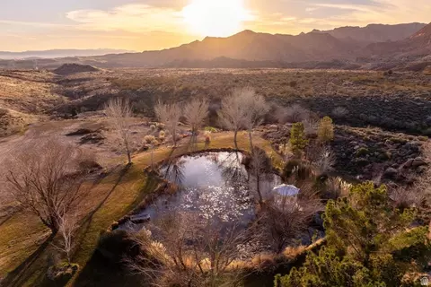 View/Area - 779 S Silver Rd, Leeds, UT 84746 photo 3 of 5