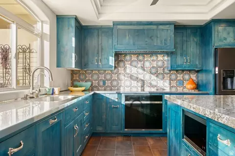 Kitchen - 779 S Silver Rd, Leeds, UT 84746 photo 2 of 6