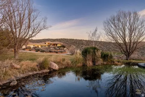 779 S Silver Rd, Leeds, UT 84746