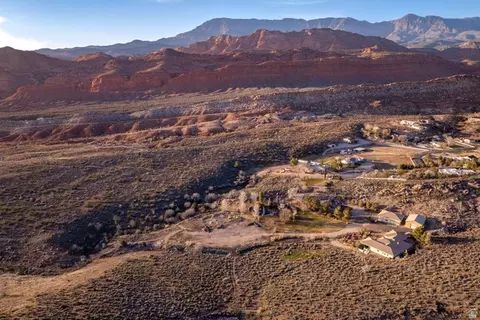 View/Area - 779 S Silver Rd, Leeds, UT 84746 photo 4 of 4