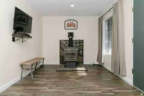 Living - 1105 N Litz Rd, Preston, ID 83263 photo 1 of 2