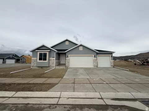 2259 E Sego Liliy Dr #486, Eagle Mountain, UT 84005
