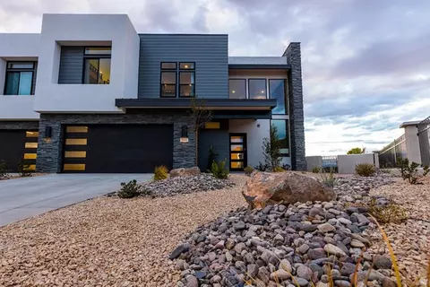 Exterior - 2166 N Double Eagle Ln, Washington, UT 84780 photo 7 of 7