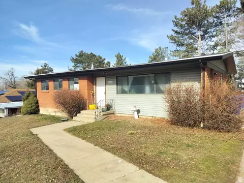 1070 40th St, Ogden, UT 84403
