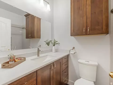 Bath - 471 E 700 N, Orem, UT 84097 photo 1 of 3