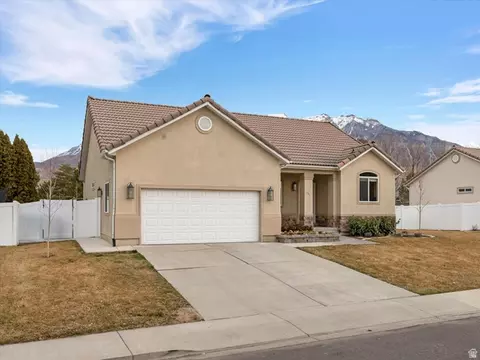 Exterior - 471 E 700 N, Orem, UT 84097 photo 5 of 6
