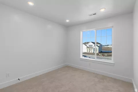 Bedroom - 150 E 650 S #108, Hyde Park, UT 84318 photo 4 of 5
