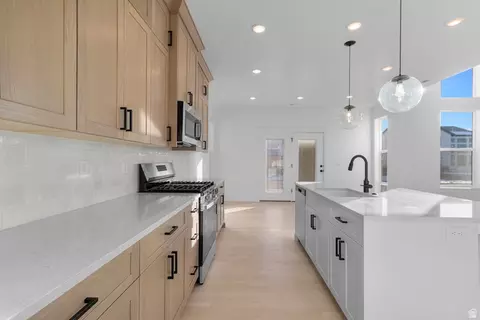 Kitchen - 150 E 650 S #108, Hyde Park, UT 84318 photo 1 of 2