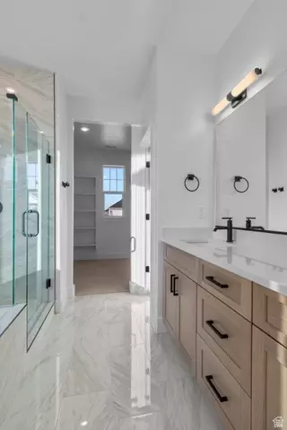 Bath - 150 E 650 S #108, Hyde Park, UT 84318 photo 1 of 3