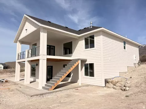 673 N Cherry Creek Pkwy #24, Richmond, UT 84333