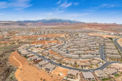 433 N Creek Ridge Dr #206, Washington, UT 84780 photo 11