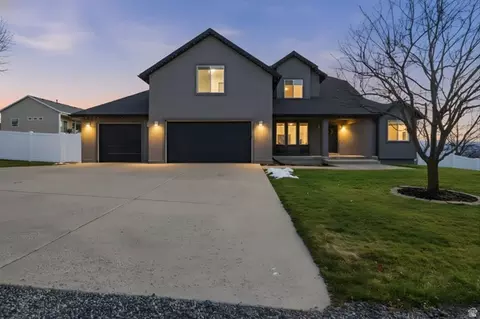 74 E 800 S, Richmond, UT 84333