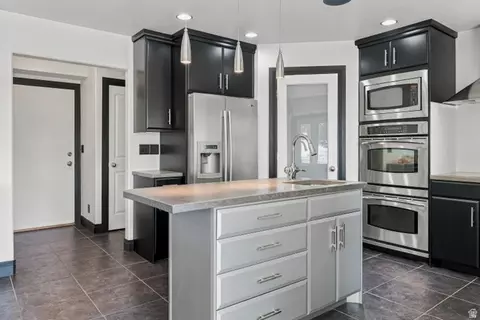 Kitchen - 74 E 800 S, Richmond, UT 84333 photo 2 of 2