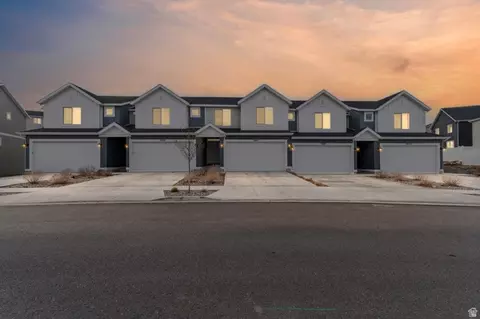 3684 S Alluvial Dr W, Magna, UT 84044
