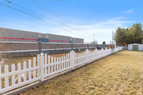 Exterior - 943 S 550 E, Orem, UT 84097 photo 5 of 6