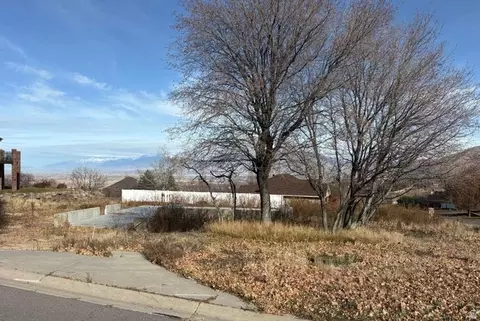 312 W Haleys Lookout, Elk Ridge, UT 84651
