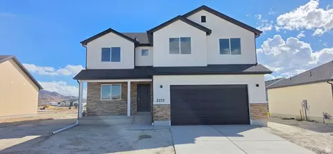 2272 E Yellow Blossom St #484, Eagle Mountain, UT 84005