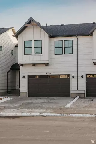 3062 N Summer Wood Dr #809, Eagle Mountain, UT 84005
